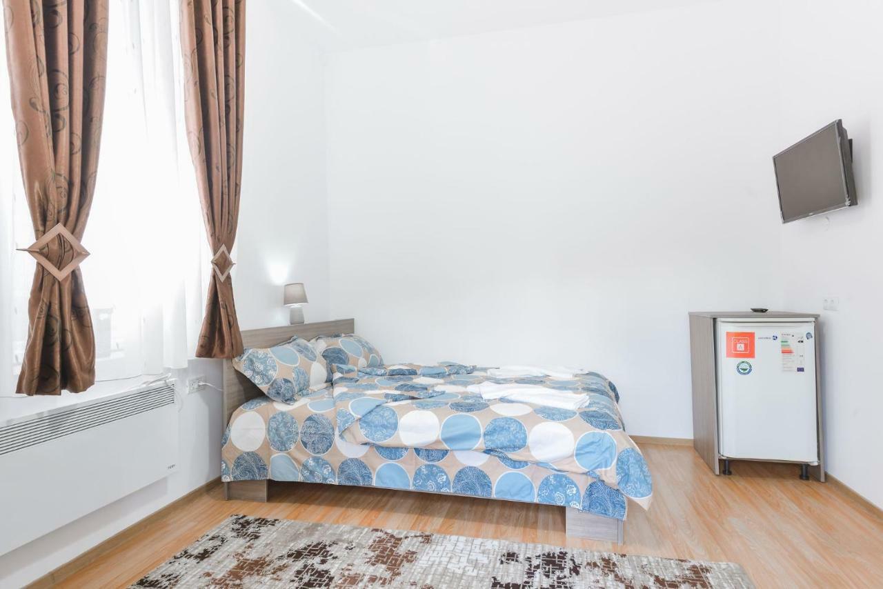 Casa Vlabisa Centru Ξενοδοχείο Κλουζ-Ναπόκα Εξωτερικό φωτογραφία