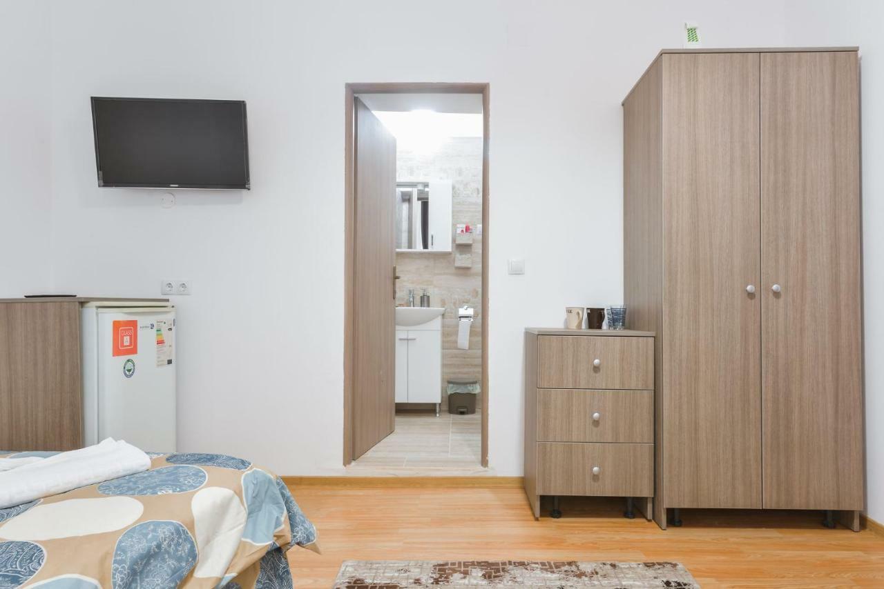 Casa Vlabisa Centru Ξενοδοχείο Κλουζ-Ναπόκα Εξωτερικό φωτογραφία